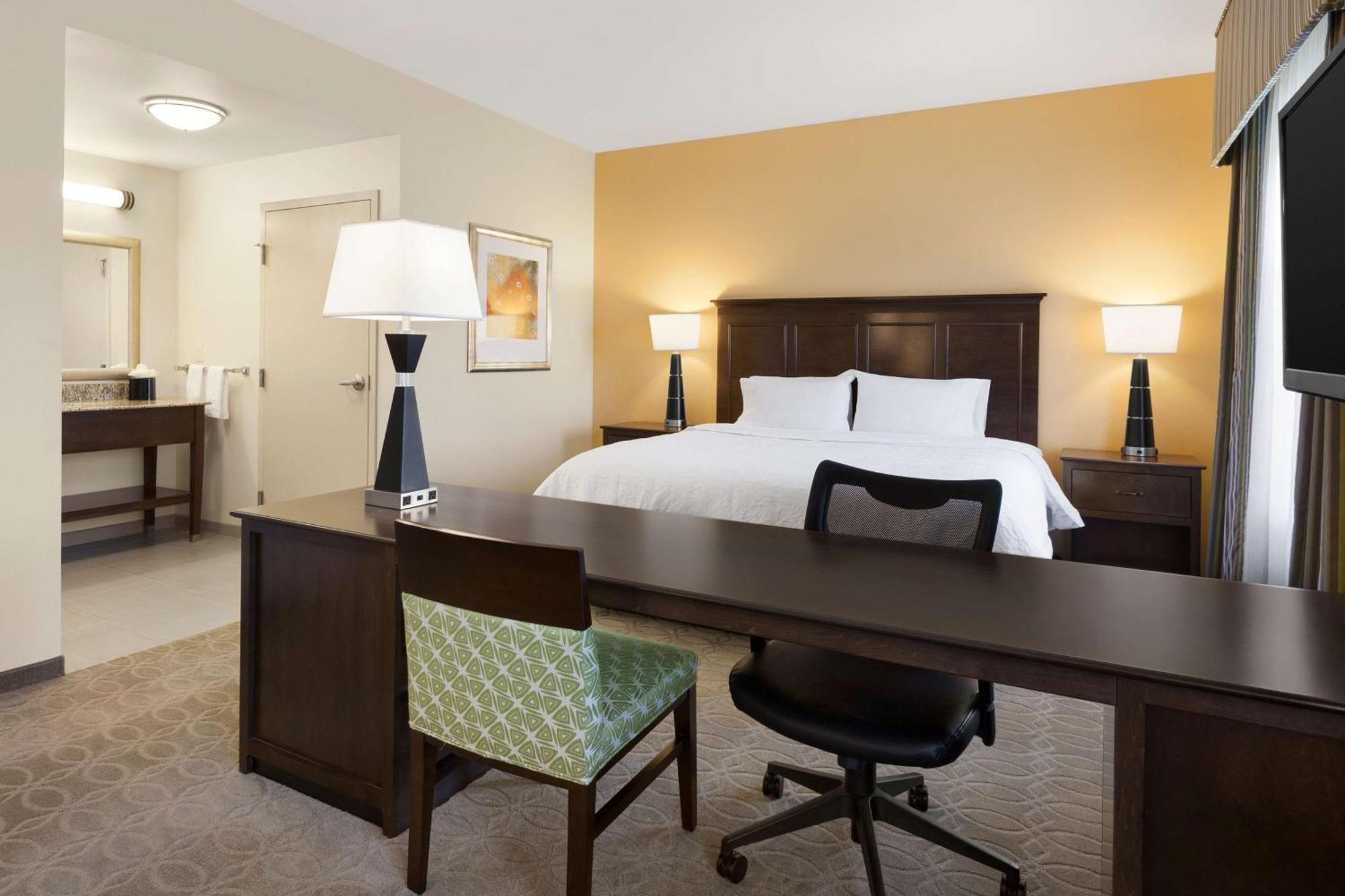 King Room with Accessible Tub - Mobility and Hearing Access/Non-Smoking,1552328077:JPEG